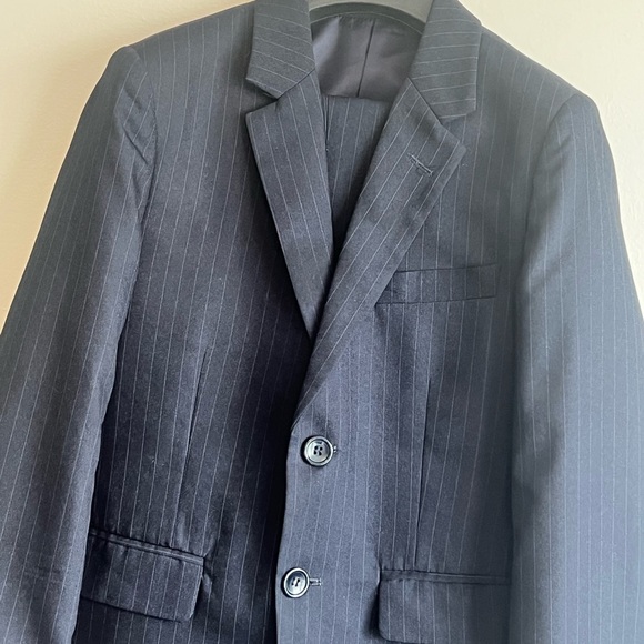 Classic Black Pinstripe Boys Suit size 10 - Picture 3 of 10
